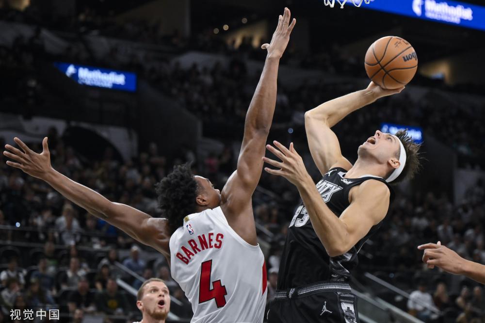 这使得他的 这使得他的