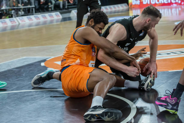 献的关键破 献的关键破